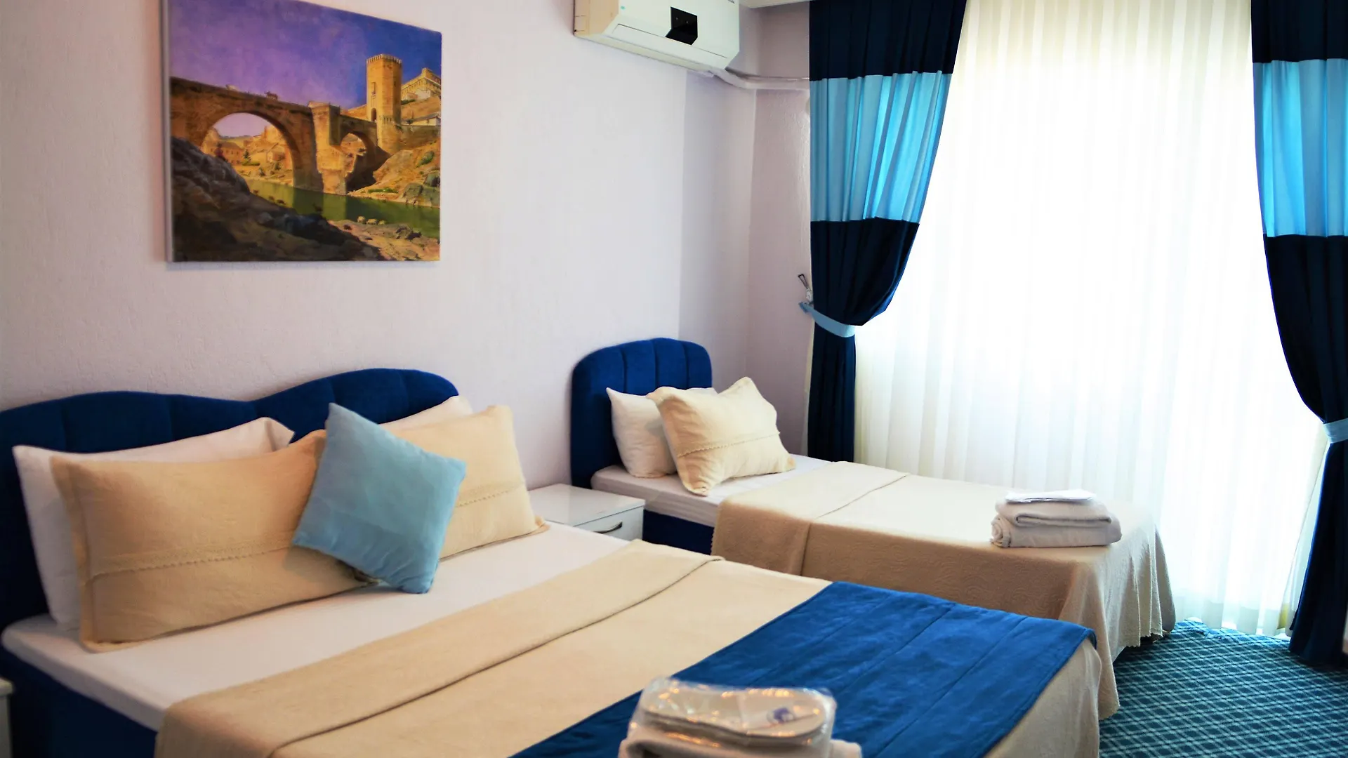 Gumuldur Mavi Deniz Hotel Bed & Breakfast