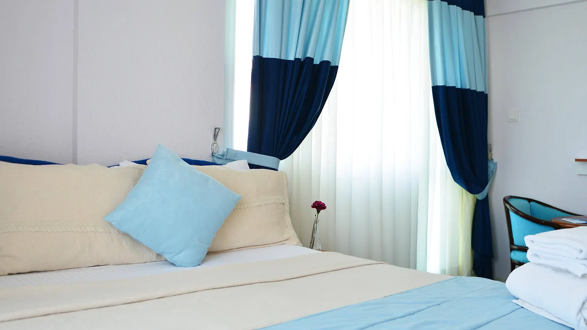 Gumuldur Mavi Deniz Hotel Bed & Breakfast