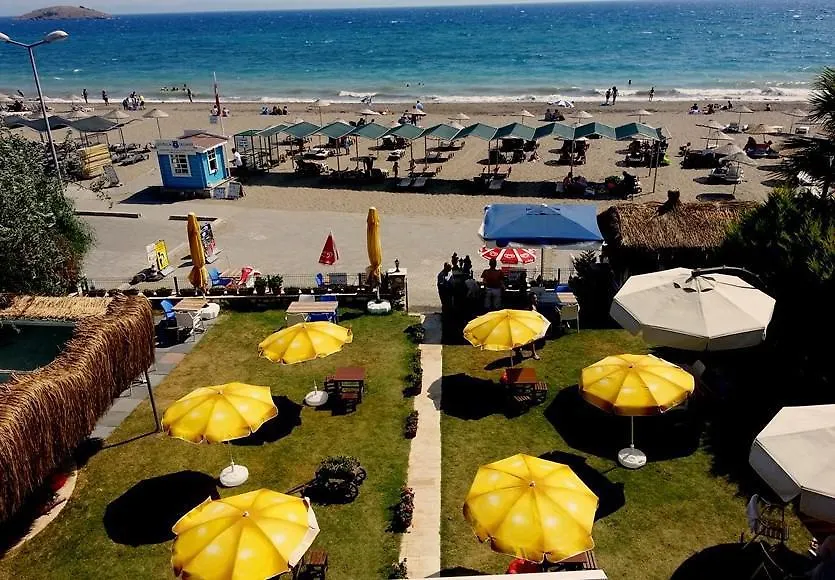 Gumuldur Mavi Deniz Hotel Bed & Breakfast